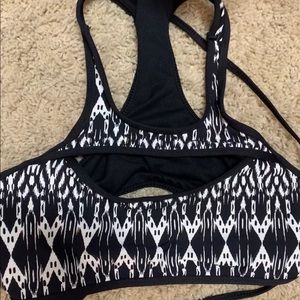 black and white bikini set